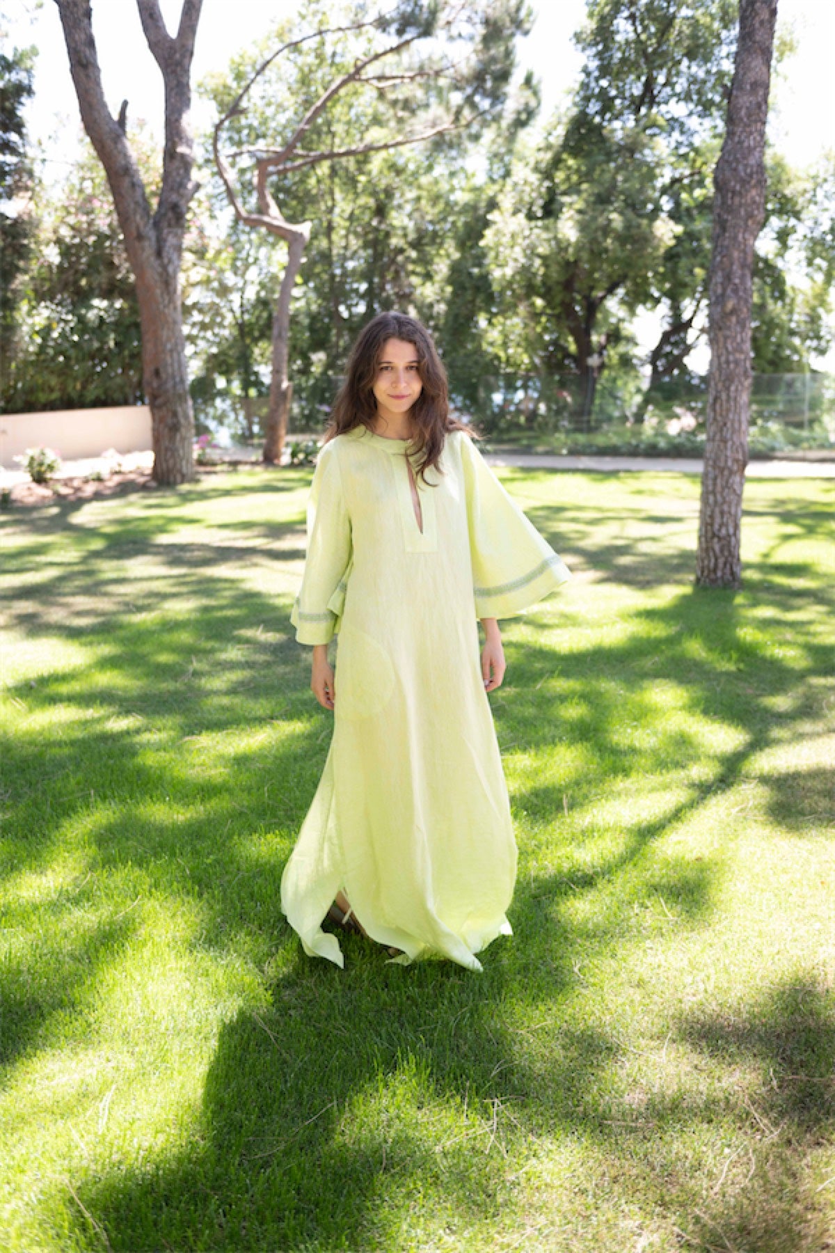 The APPLE Kaftan